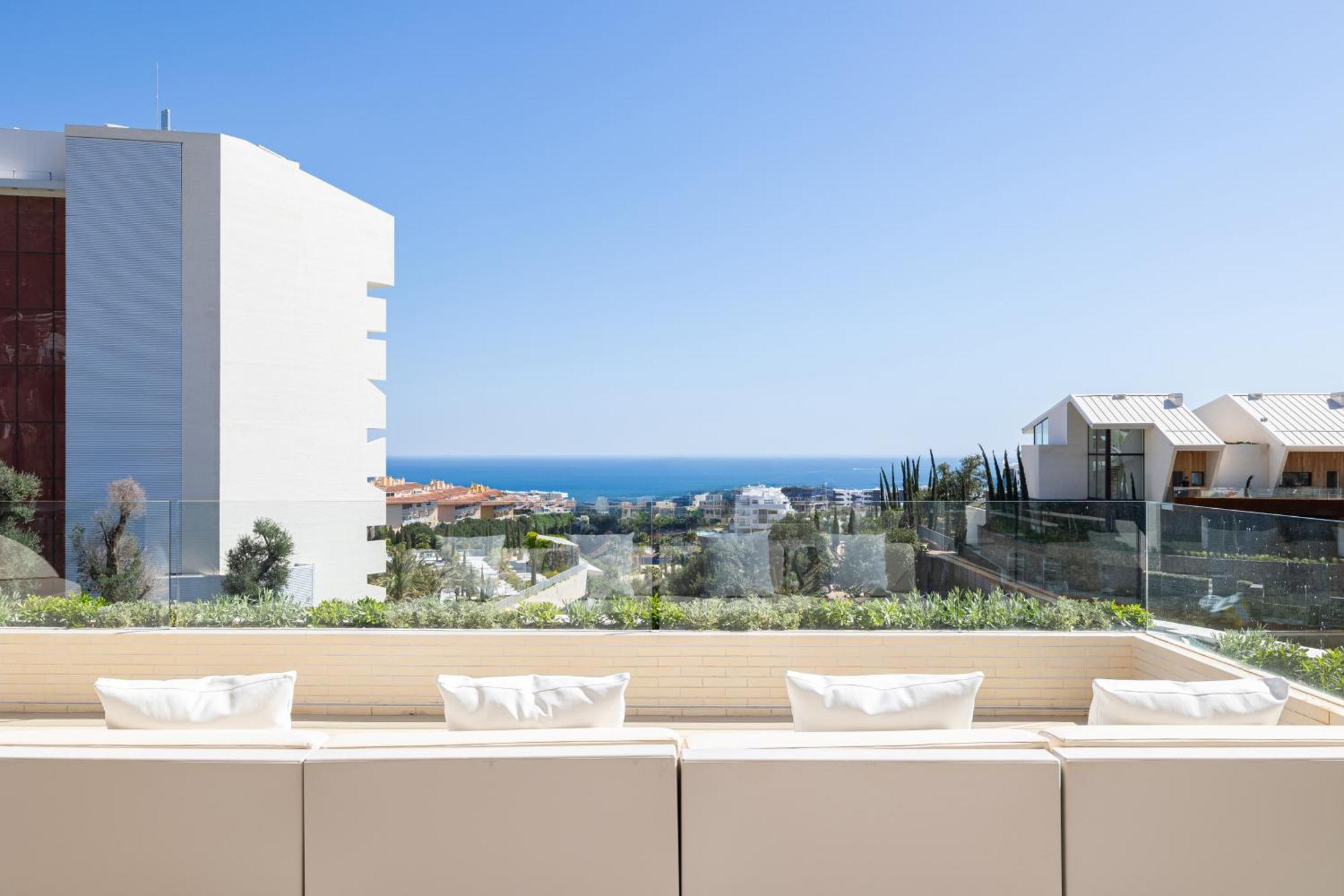 Leiro Residences Фуэнхирола Экстерьер фото