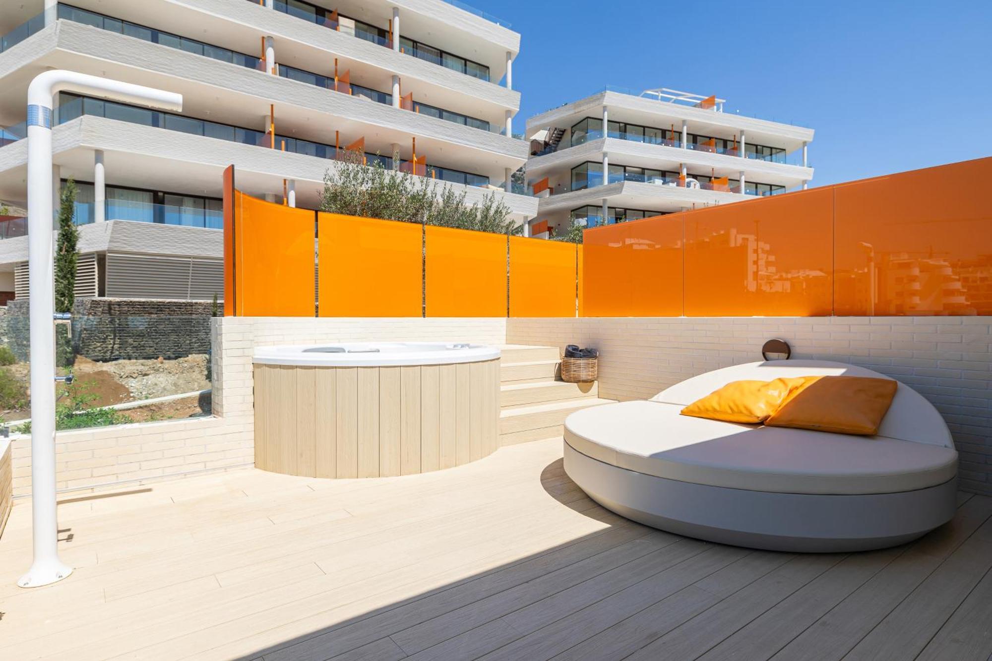 Leiro Residences Фуэнхирола Экстерьер фото