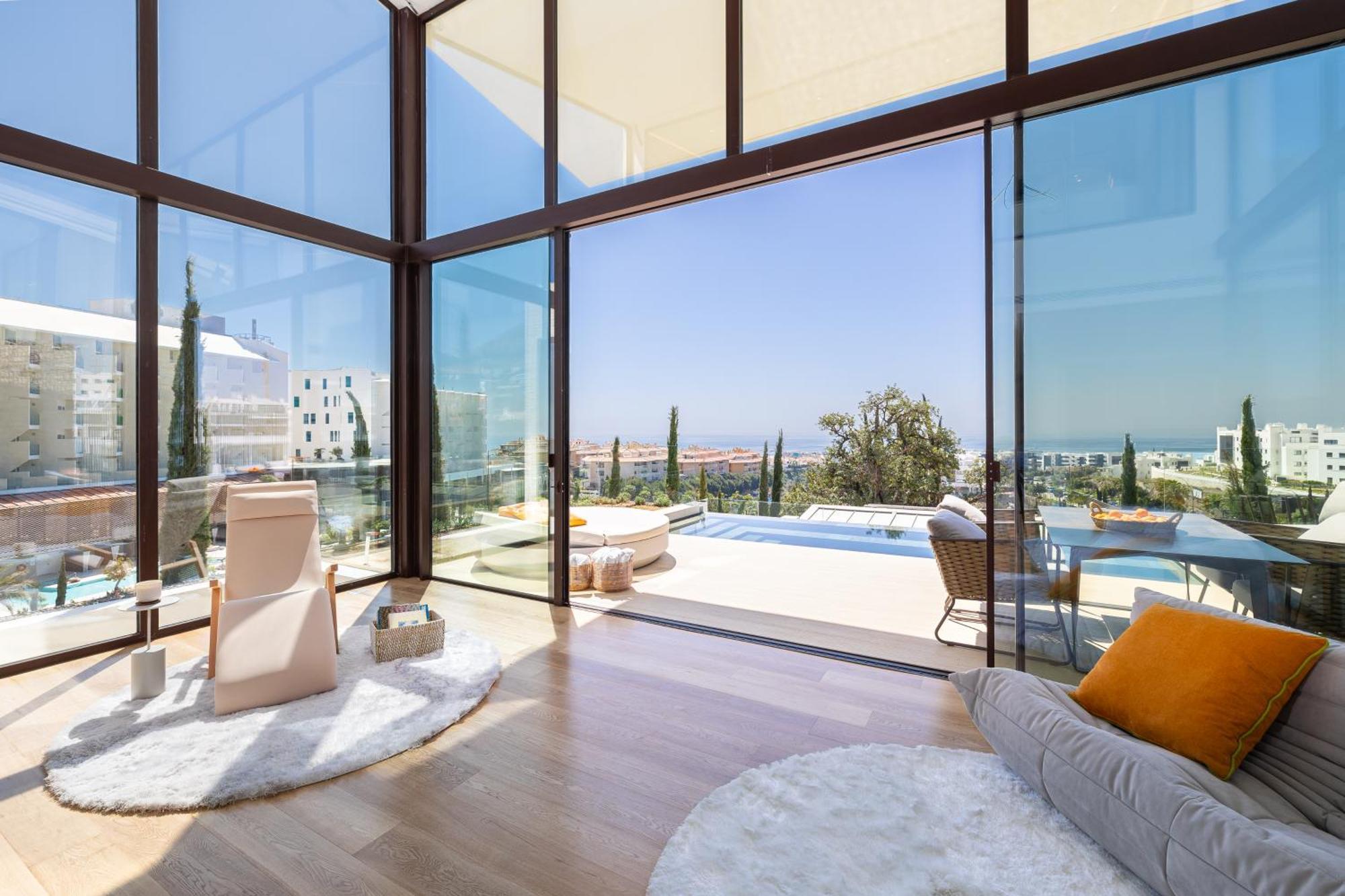 Leiro Residences Фуэнхирола Экстерьер фото