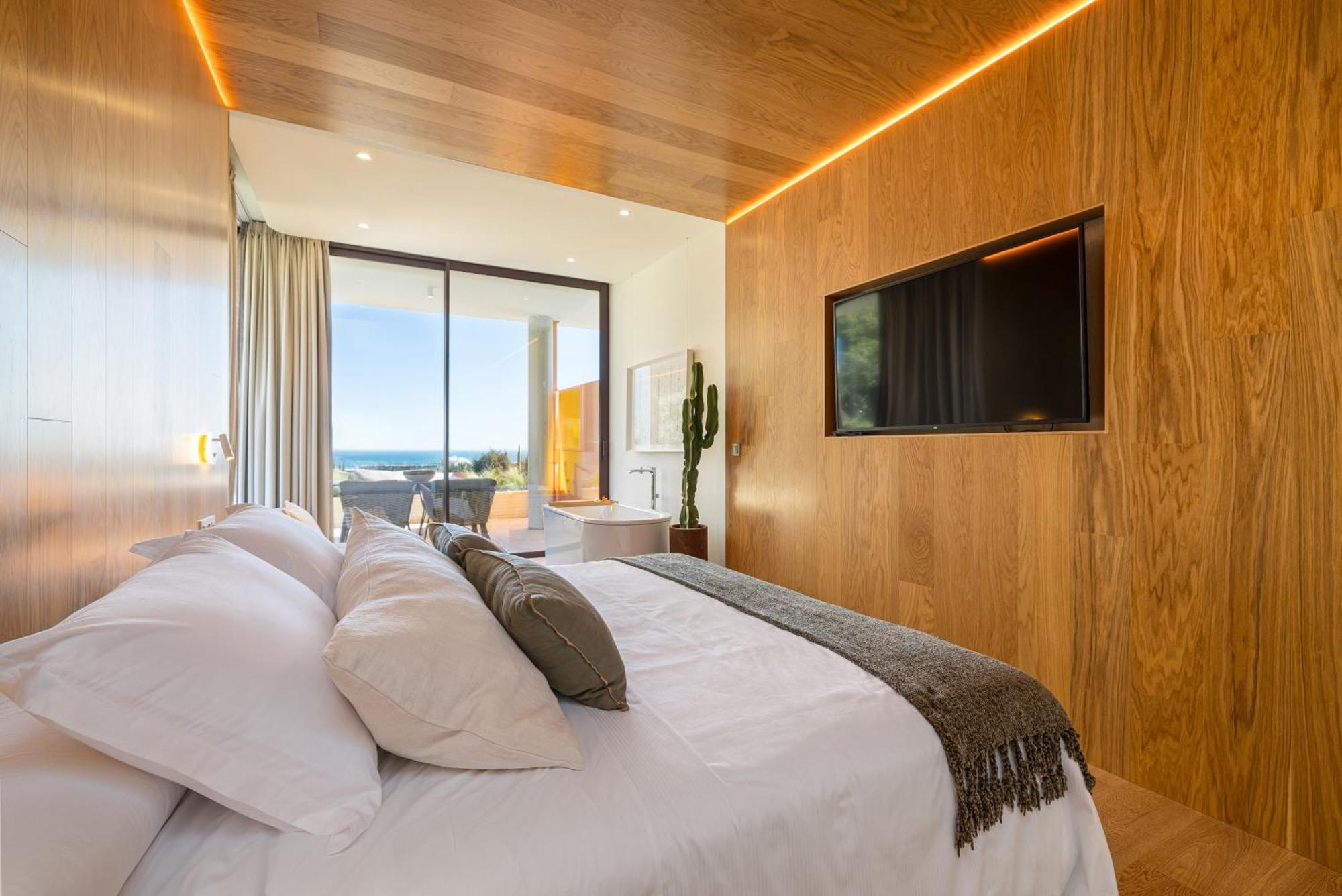 Leiro Residences Фуэнхирола Экстерьер фото